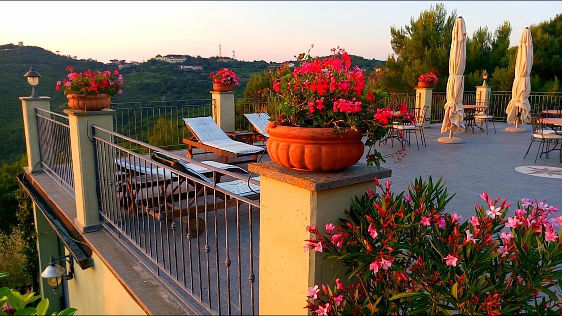 Arpaderba B&B Ливорно Экстерьер фото
