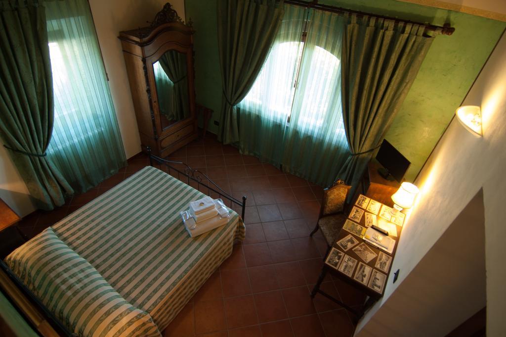Arpaderba B&B Ливорно Экстерьер фото